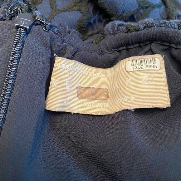 Keepsake Lace Romper Size Small - Picture 9 of 9